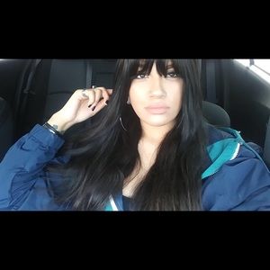 Meet your Posher, Sydney